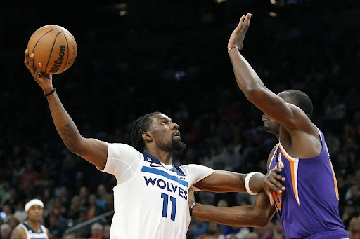 Timberwolves' Naz Reid to be sidelined indefinitely with broken wrist
